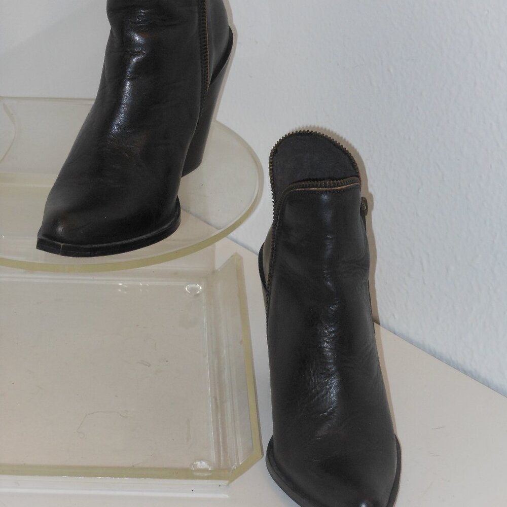 JEFFREY CAMPBELL BROWN POINTED TOE LEATHER ANKLE BOOTS SIZE (37) OR US SIZE 6.5 - Picture 4 of 9